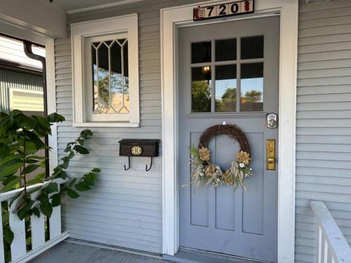 Billings House | Timelessly restored home - entirely yours to enjoy