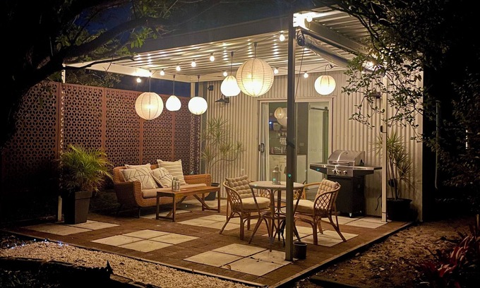 Capel Apartment | Tin Shed Capel - cosy, quiet, convenient