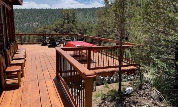 Nathrop Cabin | Tincup Cabin at Deer Valley Ranch. Family friendly w/resort amenities included
