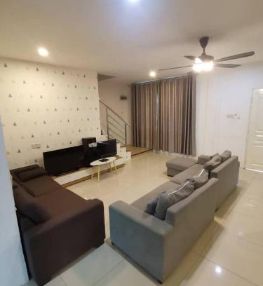 Bintulu House | Ting Bintulu Homestay
