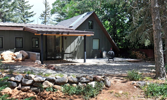Torrey Cabin | Tinker Creek Loft