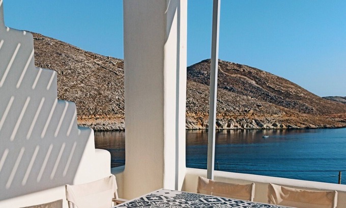 Panormos Villa | Tinos-Panormos Art Villas B
