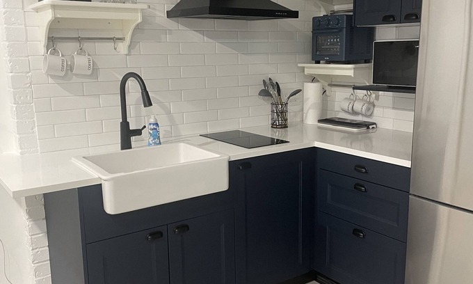 District of North Vancouver Apartment | Tiny Blue Studio