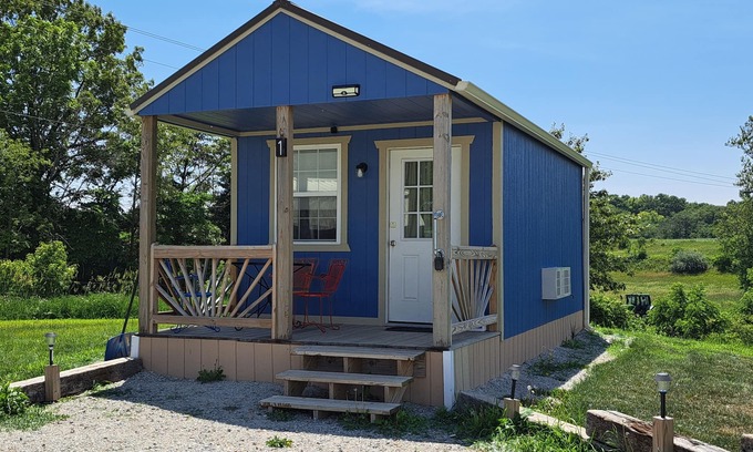 Buchanan County Cabin | Tiny Cabin on the Farm