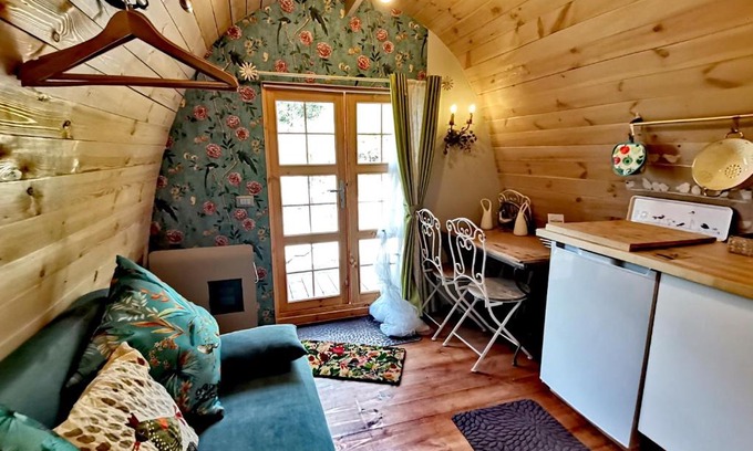 Apricale House | Tiny Cottage CASA UCCELLO