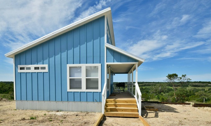 Johnson City House | Tiny Home in the Texas Hill Country - The Blue Casita on Caballo Creek