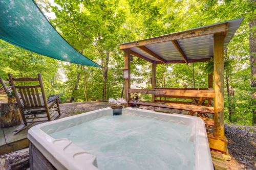 Newport House | Tiny Home with Private Sauna in Woods of Newport!