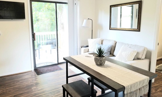 Danville House | Tiny House - 6 miles from Averett University and 5.4 miles from Caesars Virginia
