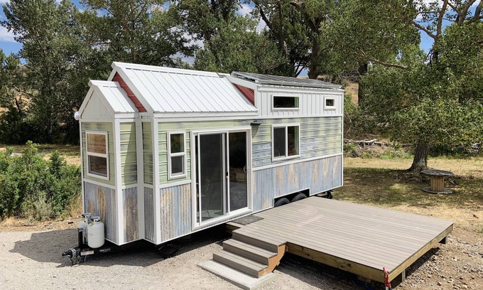 Fort Bidwell House | Tiny House at Bidwell Canyon Farm