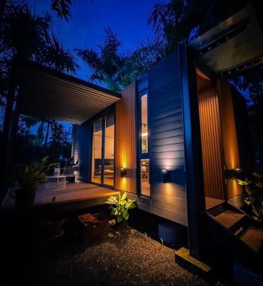 Panama City Apartment | Tiny House by HYTTE HOMES