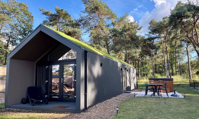 Municipality of Hellendoorn Ski Chalet | Tiny House Hellendoorn