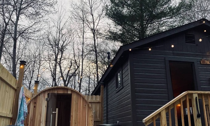 Cushing Cabin | Tiny Timber, tiny cabin with a Scandinavian flair! Sauna & plunge tub!