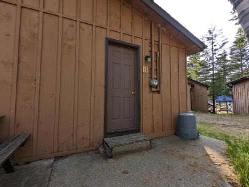 Wasaga Beach House | Tiny Wood Cottage 18