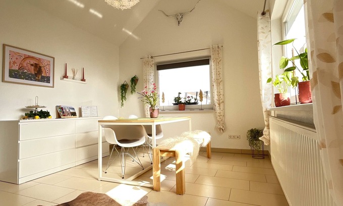 Ellerstadt House | TinyHouse PFALZperle - time out near the German Wine Route & thermal baths