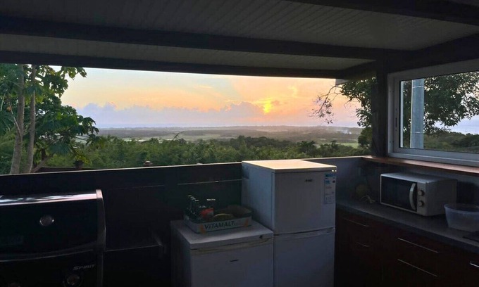 Saint-Louis House | TIPI 7 Glouglou Domaine de Meilly