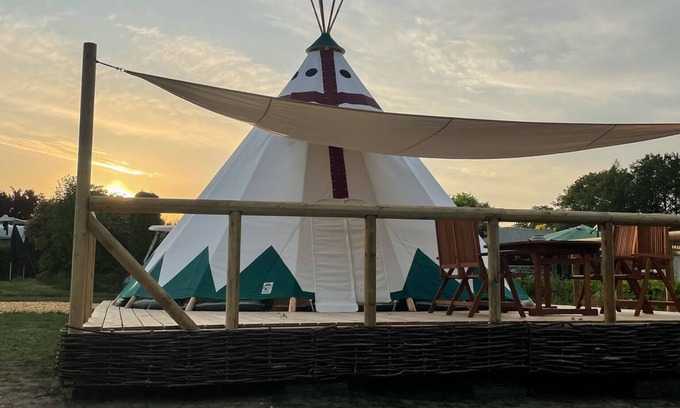 Belau Apartment | Tipi Blackfoot at Lake Belau