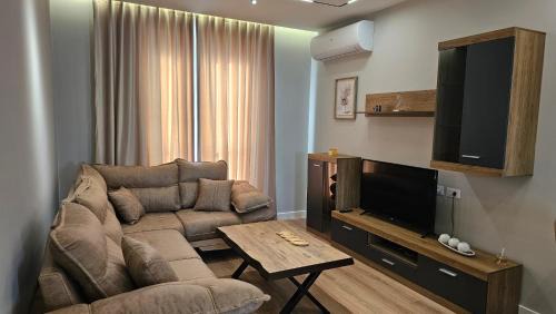 Kamez Apartment | Tirana Airport Apartment