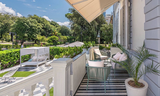Marina di Massa Hotel | Tirreno Beachfront Apartments