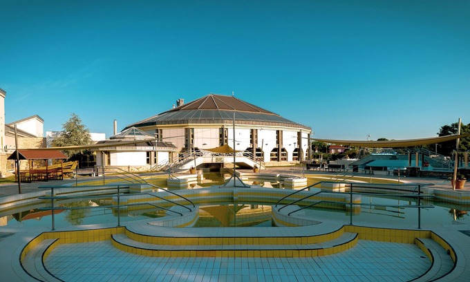 Tiszaujvaros Hotel | Tisia Hotel & Spa
