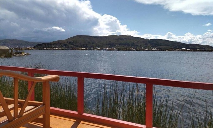 Puno Cabin | Titicaca Kontiki lodge, culture, landscapes and nature for families and couples,