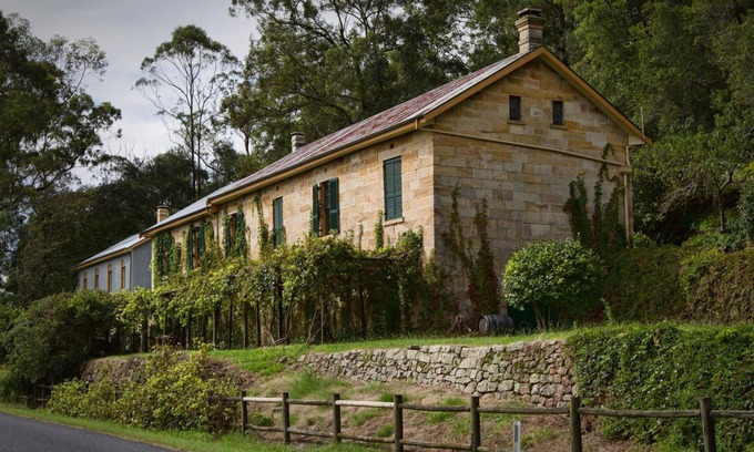Ebenezer Bed & Breakfast | Tizzana Winery Bed & Breakfast