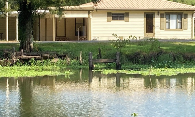 Pierre Part House | TJ’S CAJUN LAND GETAWAY