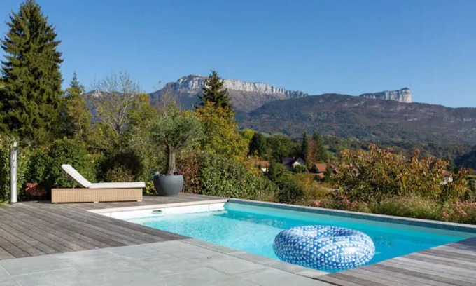 Argonay House | -tLa Villa horizon 180 – 10’ away from Annecy lake