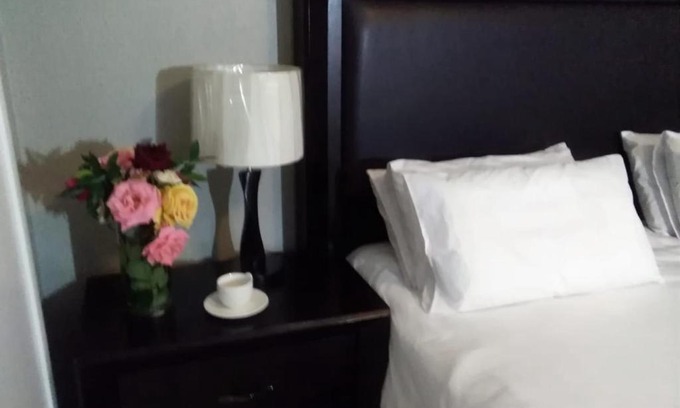 Greater Johannesburg Metropolitan Area House | Tlelakufuma Guest House