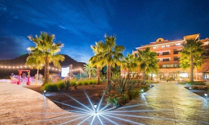 Loreto Condo | tnElite 5 Star Ocean Front Vacation Properties at Villa Del Palmar
