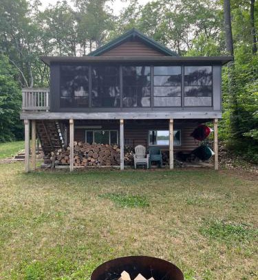 Lac du Flambeau House | TnT Cabin on Plummer Lake