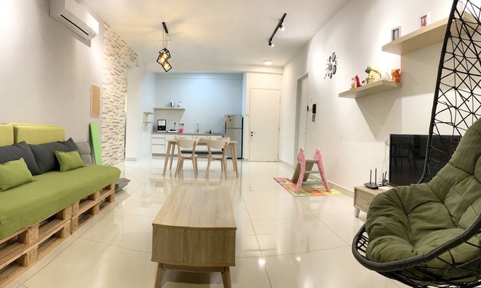 Gelugor Apartment | To feel at Home, Stay at Cozy Home
