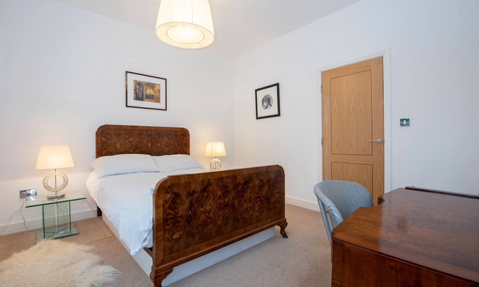 Durham Apartment | Toast Lettings | Apartment 2 The Grove minutes walk from Durham City Centre