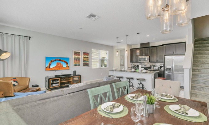 Kissimmee House | "Tocoa Bay" - Epic 4BD/3.5BA Townhome near Disney