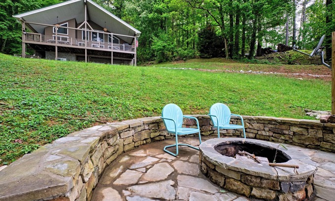 Cullowhee House | Together Again Lake House