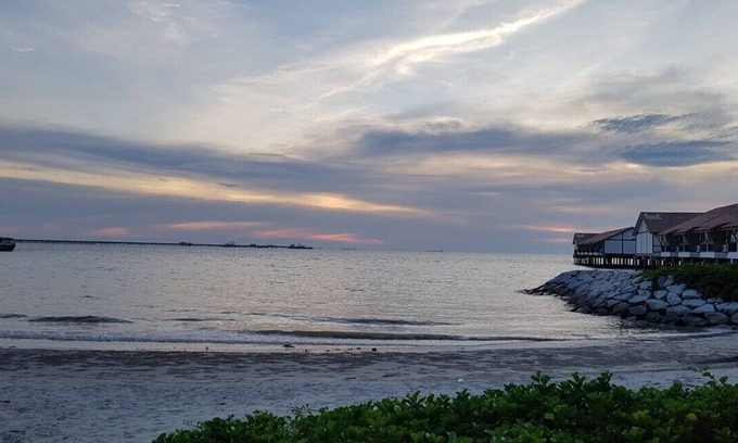 Taman Tanjung Ski Chalet | Tokido Private Water Chalet, PD