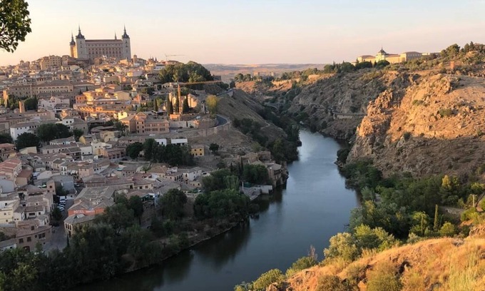 Villamiel de Toledo Apartment | Toledo City of Three Cultures "BREAKFAST INCLUDED"