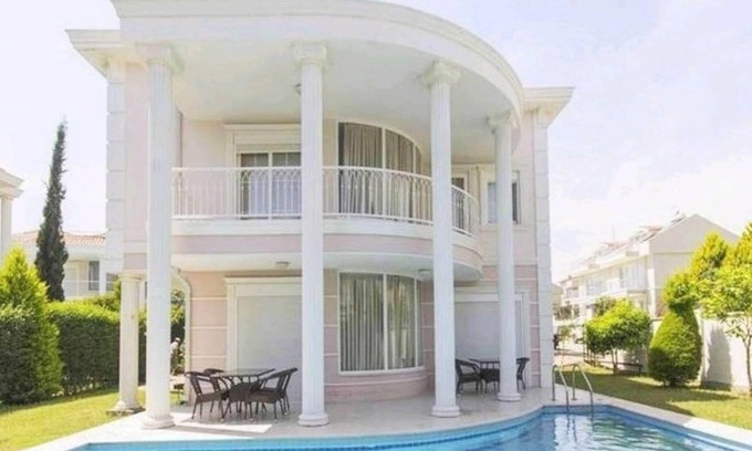 Kadriye Villa | Tolerance 4-Bed Golf Villa