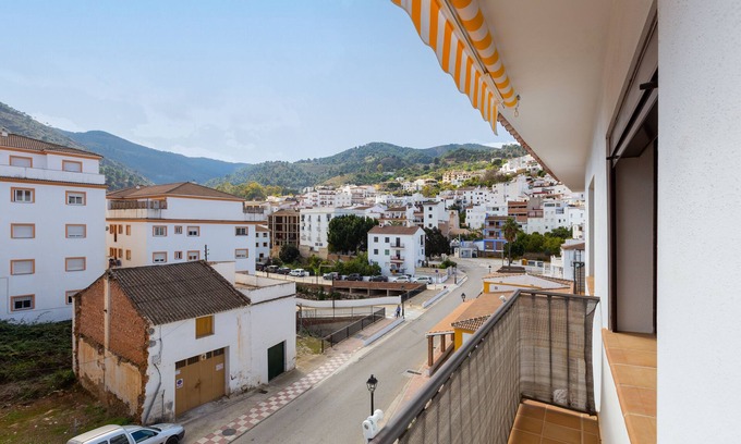 Tolox House | TOLOX 1 - Nice apartment with free WiFi.
