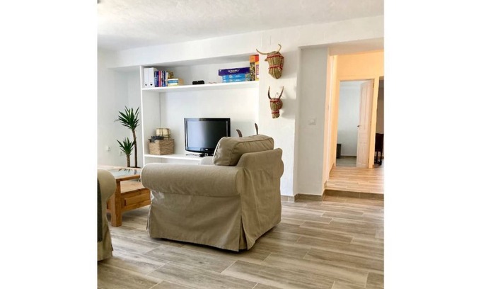 Tolox Apartment | Tolox Independent 2-bedroom Town Square Apartment