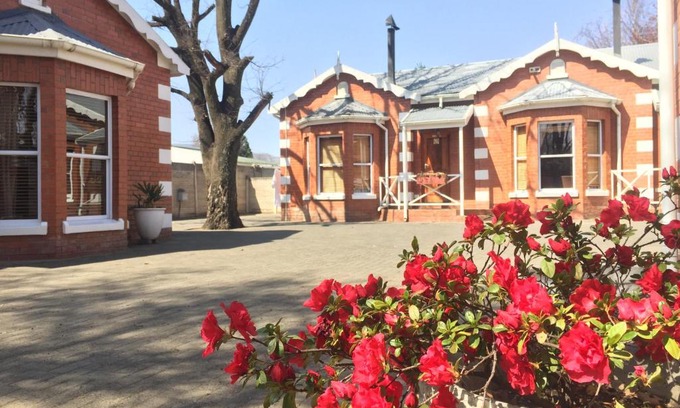 Harrismith House | Tom's Place Guest House