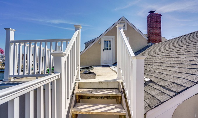Point Pleasant - Toms River Apartment | Toms River Apartment w/On-Site Canal Access!