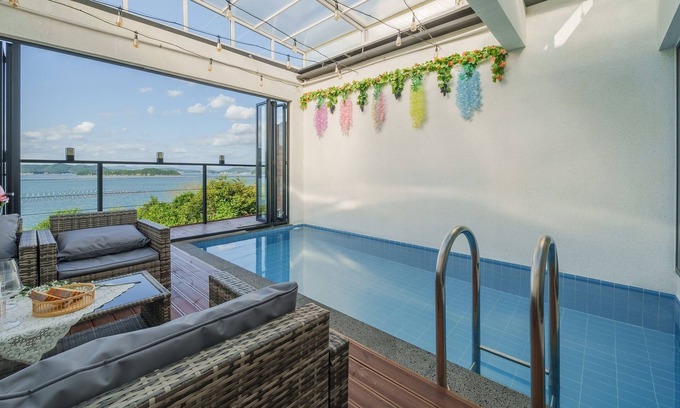 Tongyeong House | Tongyeong Areubyu Pool Villa