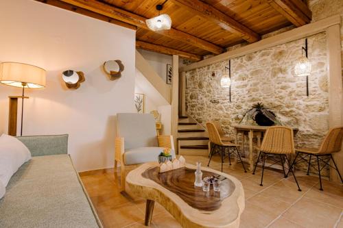 Stironas House | Tonia's Cottage