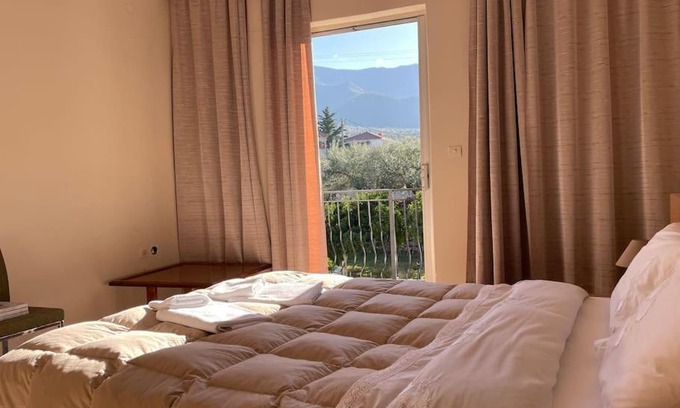 Poulithra Apartment | Tonia’s house