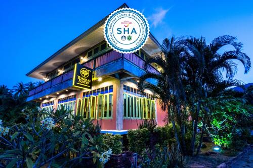 Ko Lanta Old Town House | Tonmai Suites