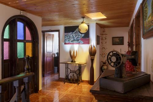 Iza House | Tonsuca