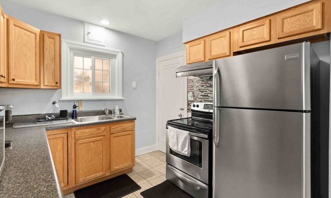 Peoria House | Tony’s Place · Comfy, cozy and perfect for small traveling groups
