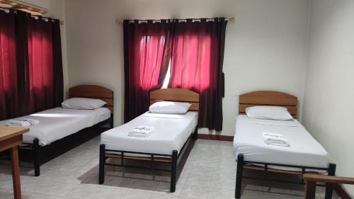 Mueang Kao Boat Rental | Toon guesthouse