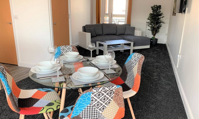 Ipswich Apartment | Toothbrush Apartments - Ipswich Nr Train - Ranelagh Rd