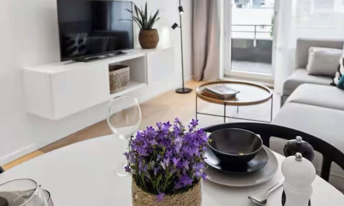 Elberfeld-Mitte Apartment | Top apartment* City*Parking*Lift* Balcony